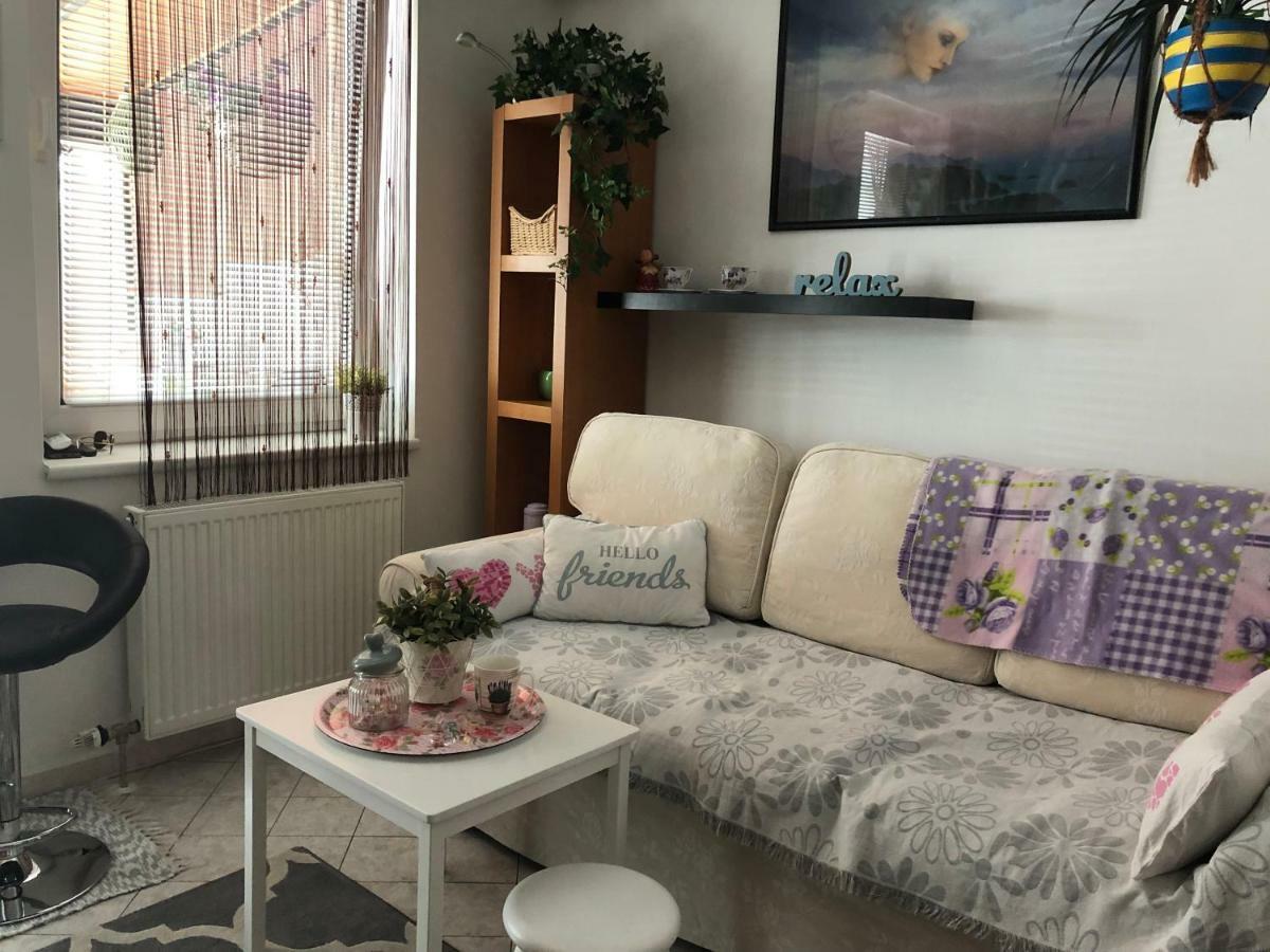 Terrace Apartment S 1 Spalnou Sofia-Parking & Wifi Bratislava Bagian luar foto